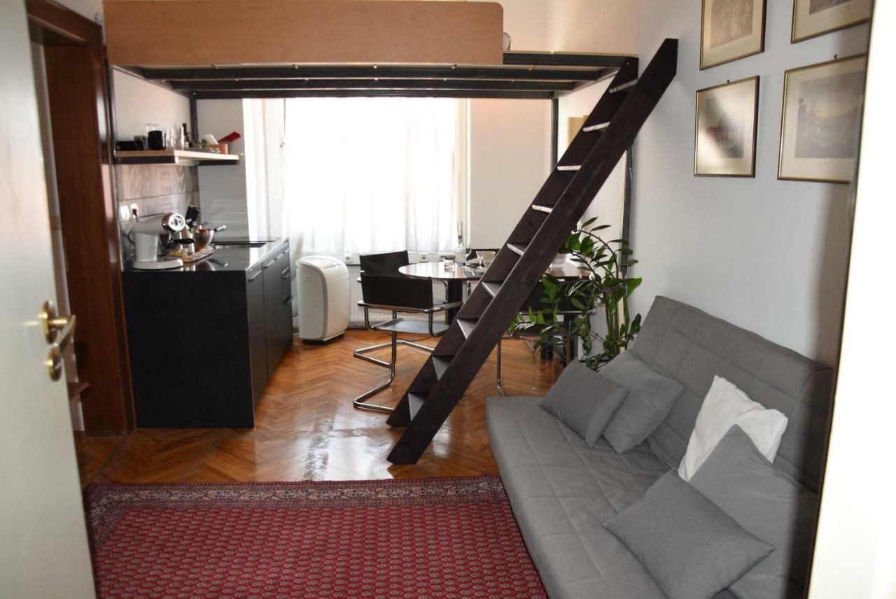 Lawyers Loft In Heritage Skyscraper リュブリャナ エクステリア 写真